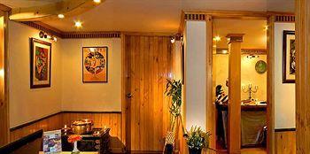 Hotel The Naini Retreat, By Leisure